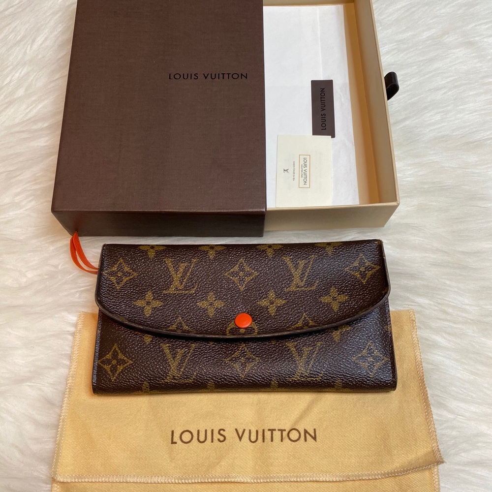 SOLD AUTHENTIC LOUIS VUITTON EMILIE ORANGE WALLET - Picture 1 of 8